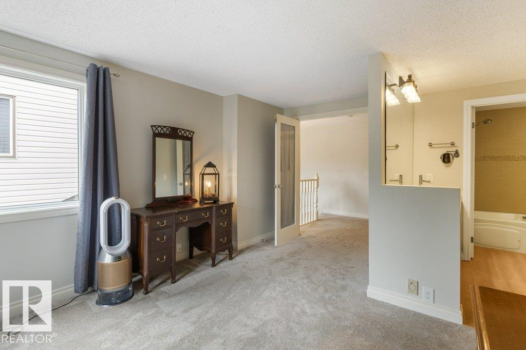 119 Grandin Woods Es Property Photo 36