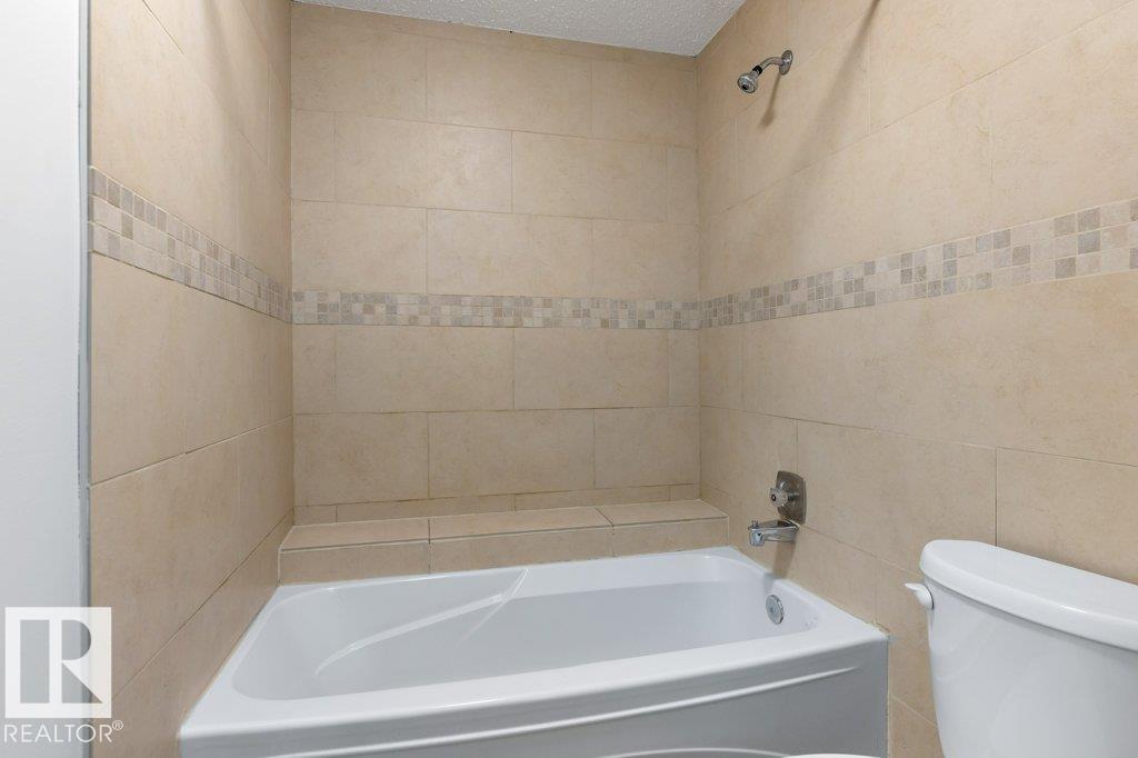 119 Grandin Woods Es Property Photo 48