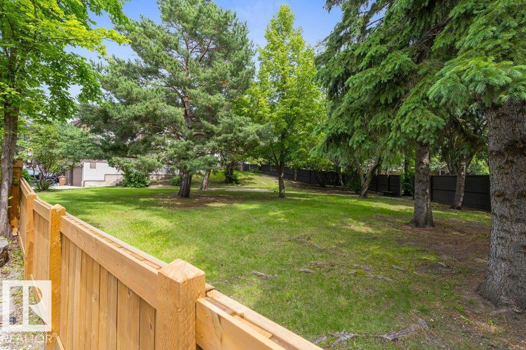 119 Grandin Woods Es Property Photo 53