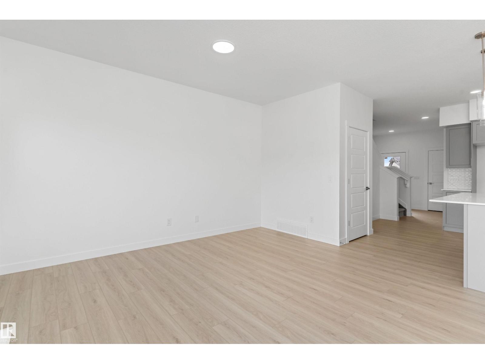 1848 187 St Nw Property Photo 7