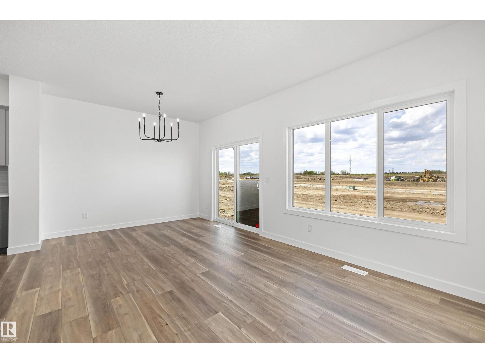 1850 187 St Nw Property Photo 17