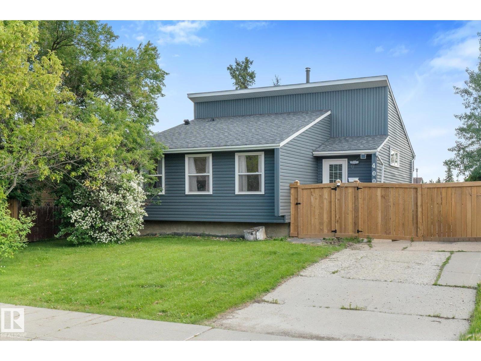 4009 37 Av Nw Property Photo 2
