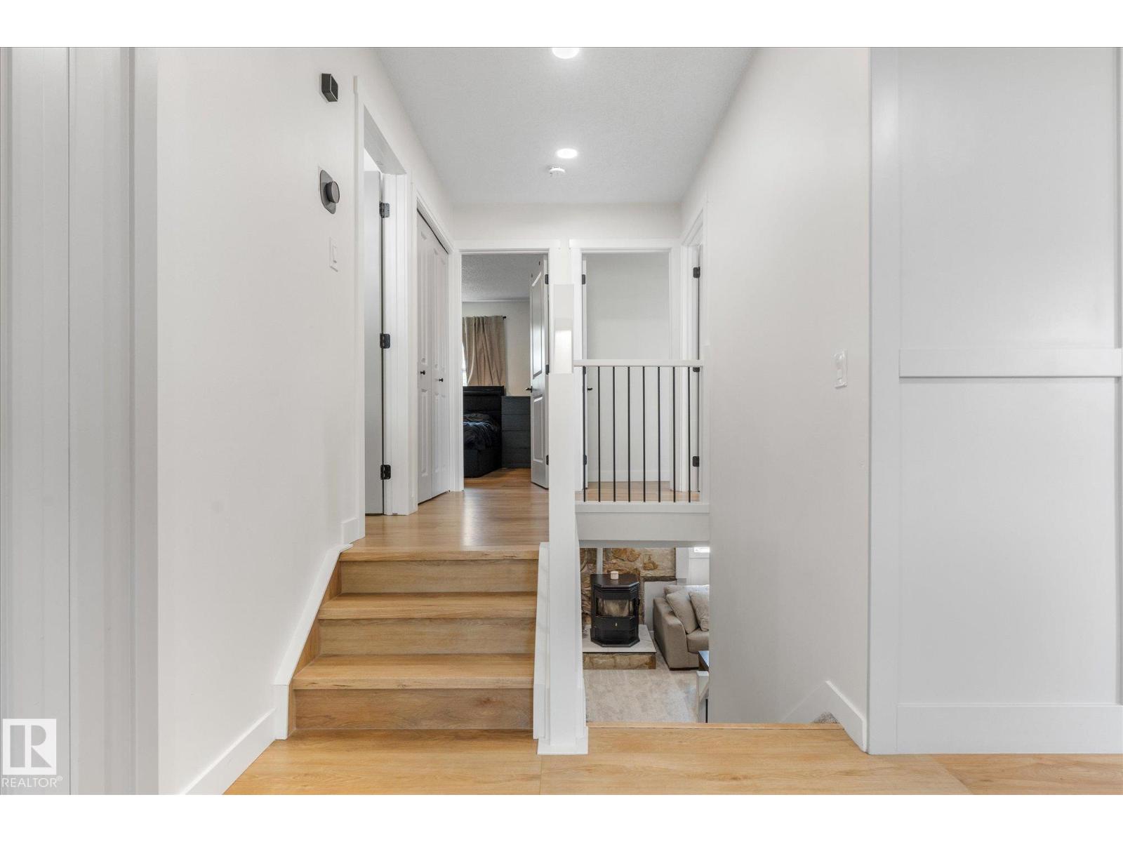 4009 37 Av Nw Property Photo 26