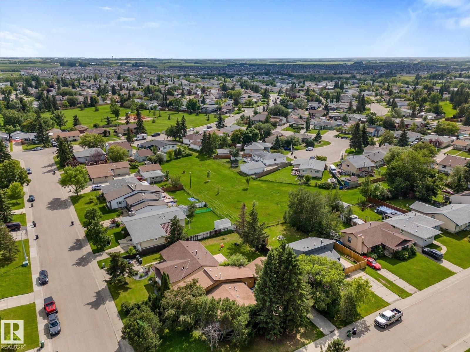4009 37 Av Nw Property Photo 41