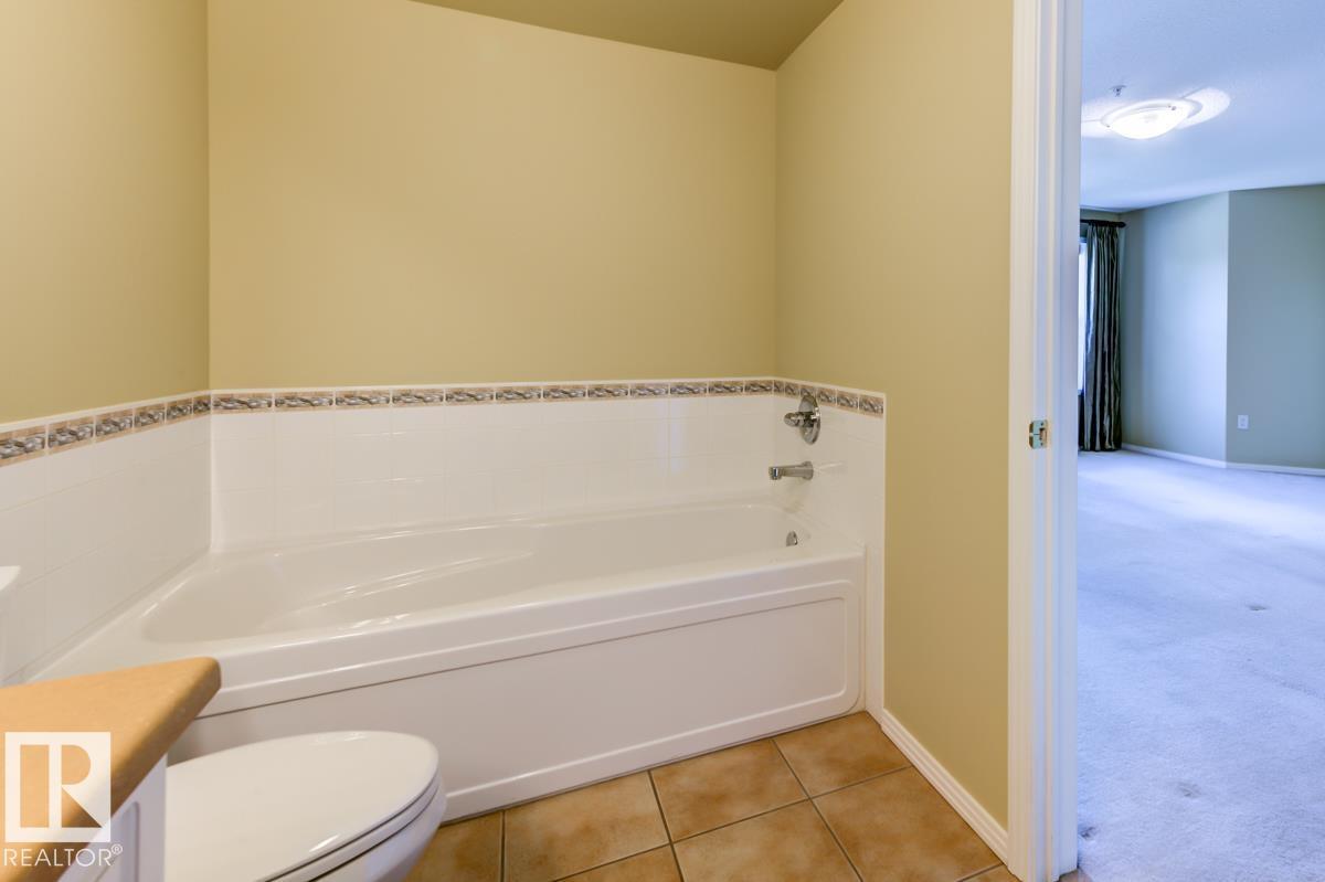 #312 8942 156 Street Nw Property Photo 21