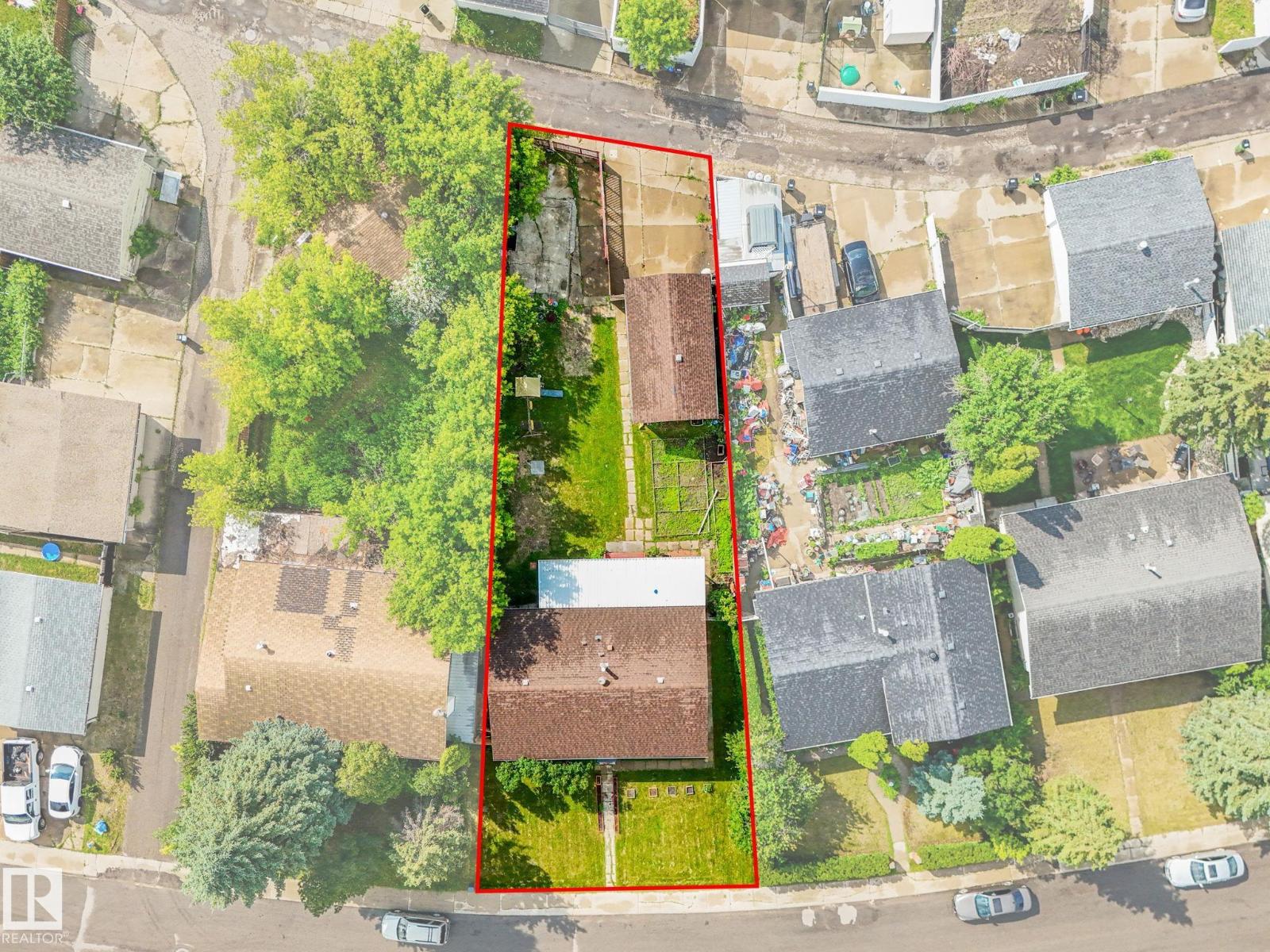 9315 151 Av Nw Property Photo 22