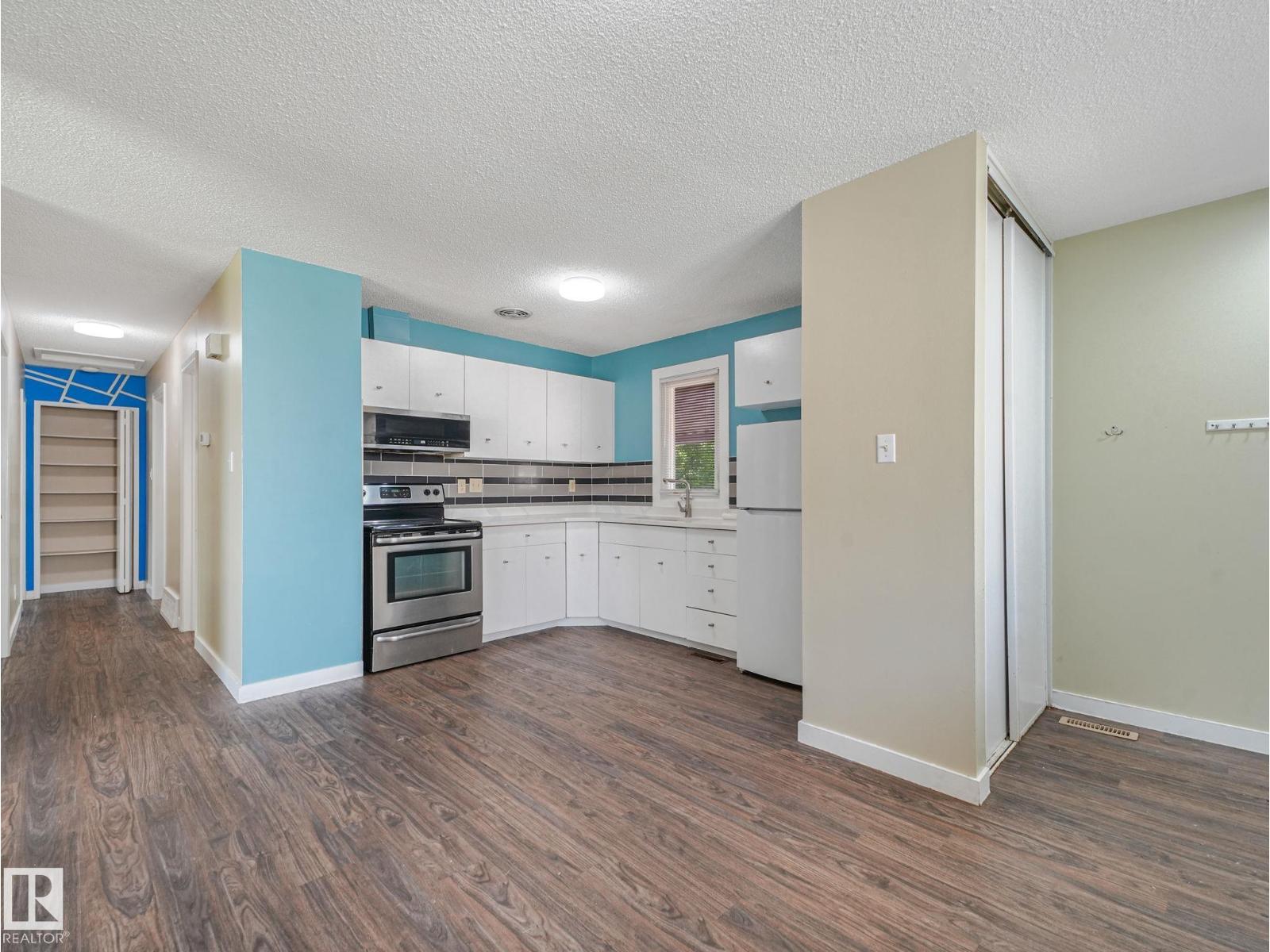 9315 151 Av Nw Property Photo 30