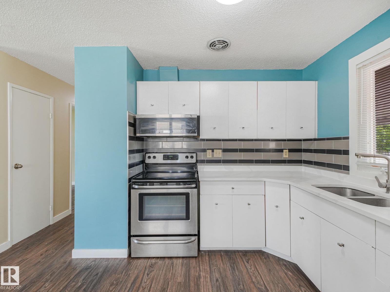 9315 151 Av Nw Property Photo 33