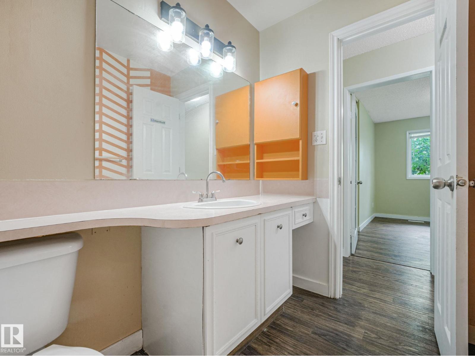 9315 151 Av Nw Property Photo 46