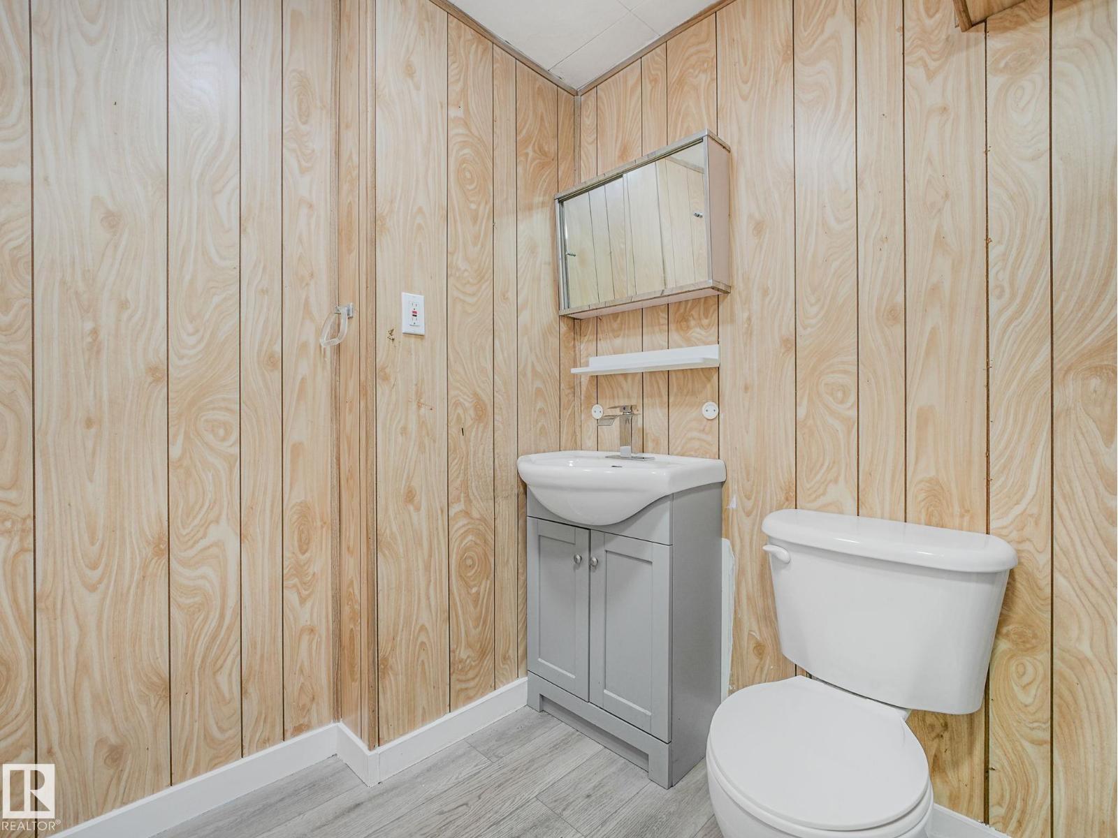 9315 151 Av Nw Property Photo 55