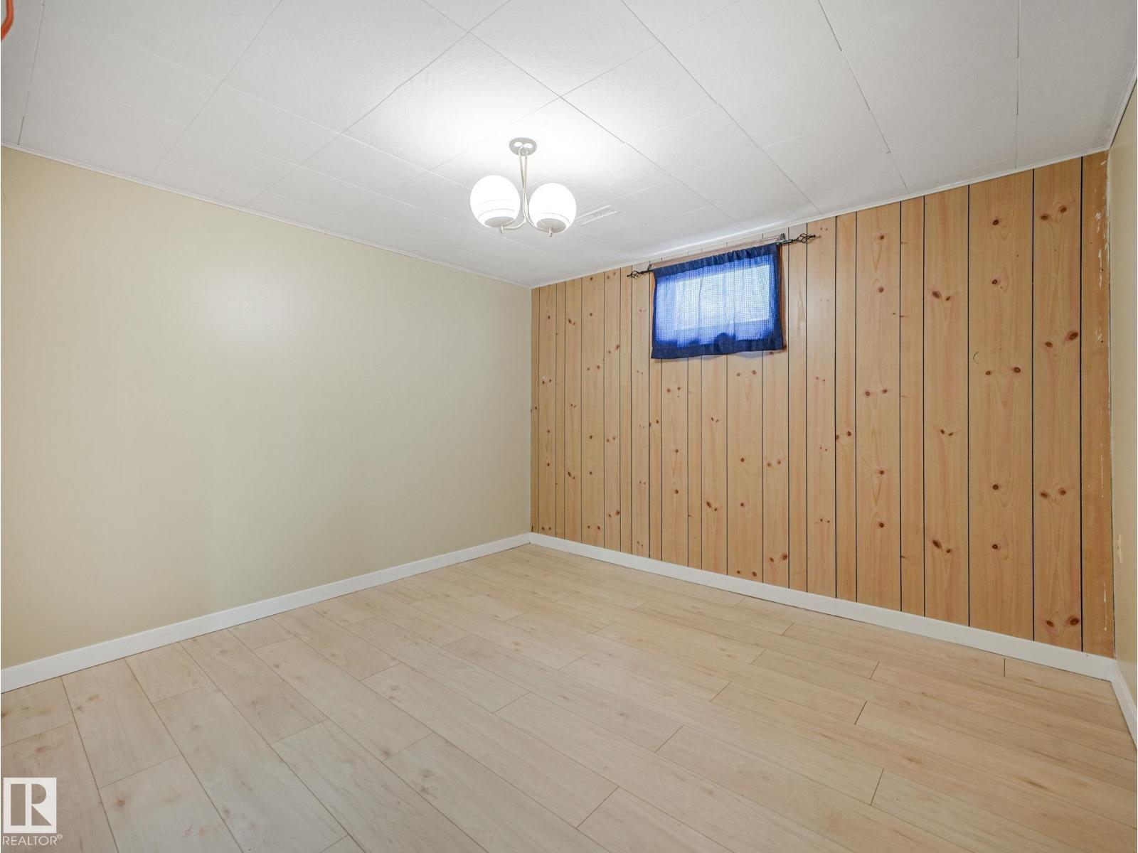 9315 151 Av Nw Property Photo 59