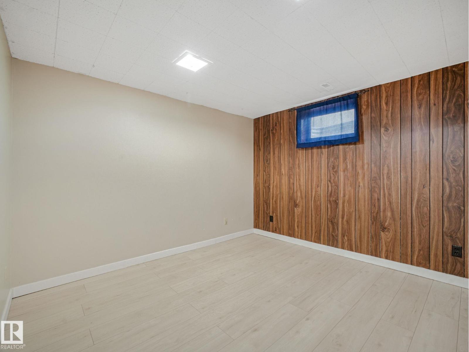 9315 151 Av Nw Property Photo 61