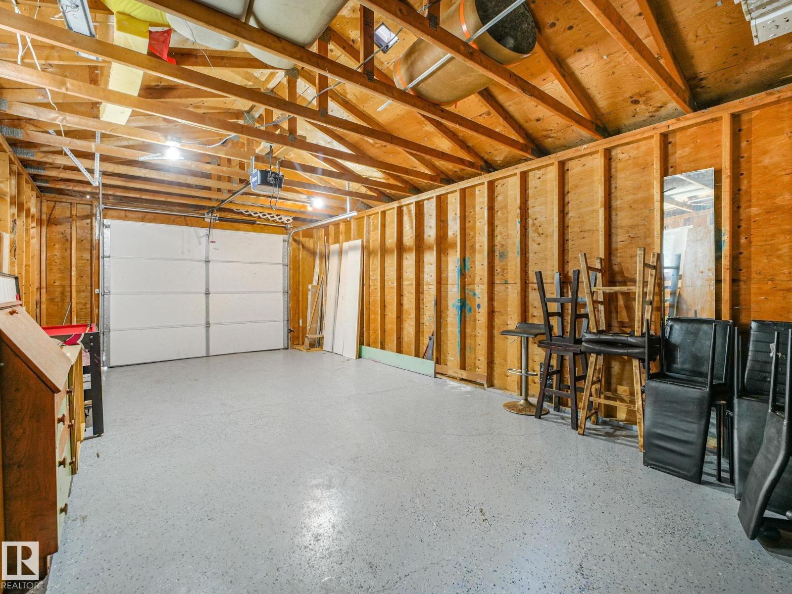 9315 151 Av Nw Property Photo 63