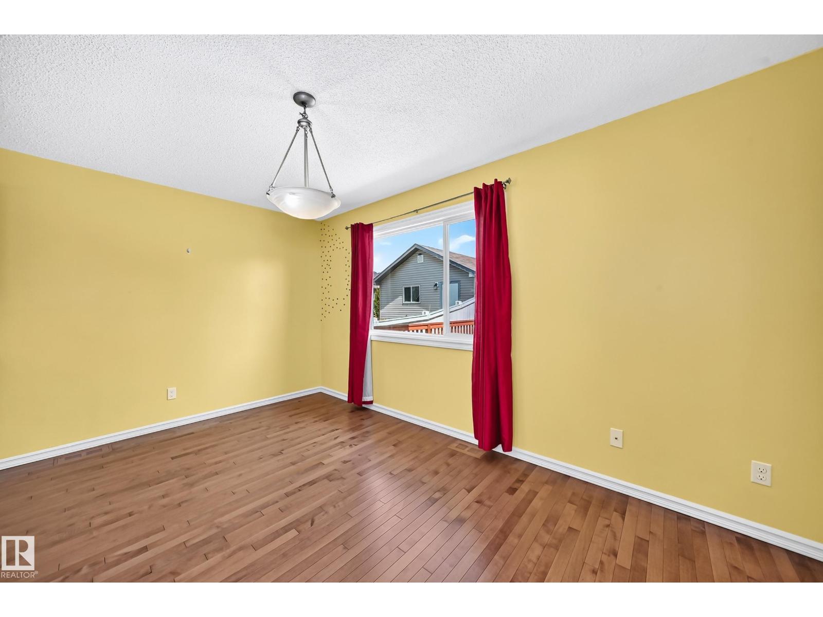 211 59 St Sw Property Photo 15