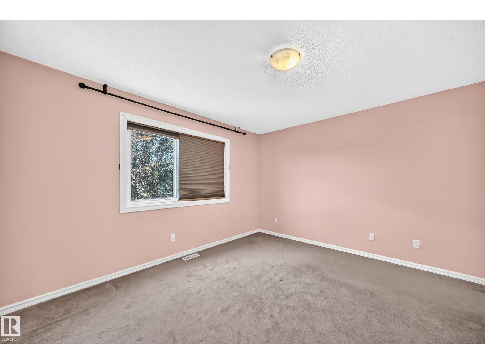 211 59 St Sw Property Photo 27