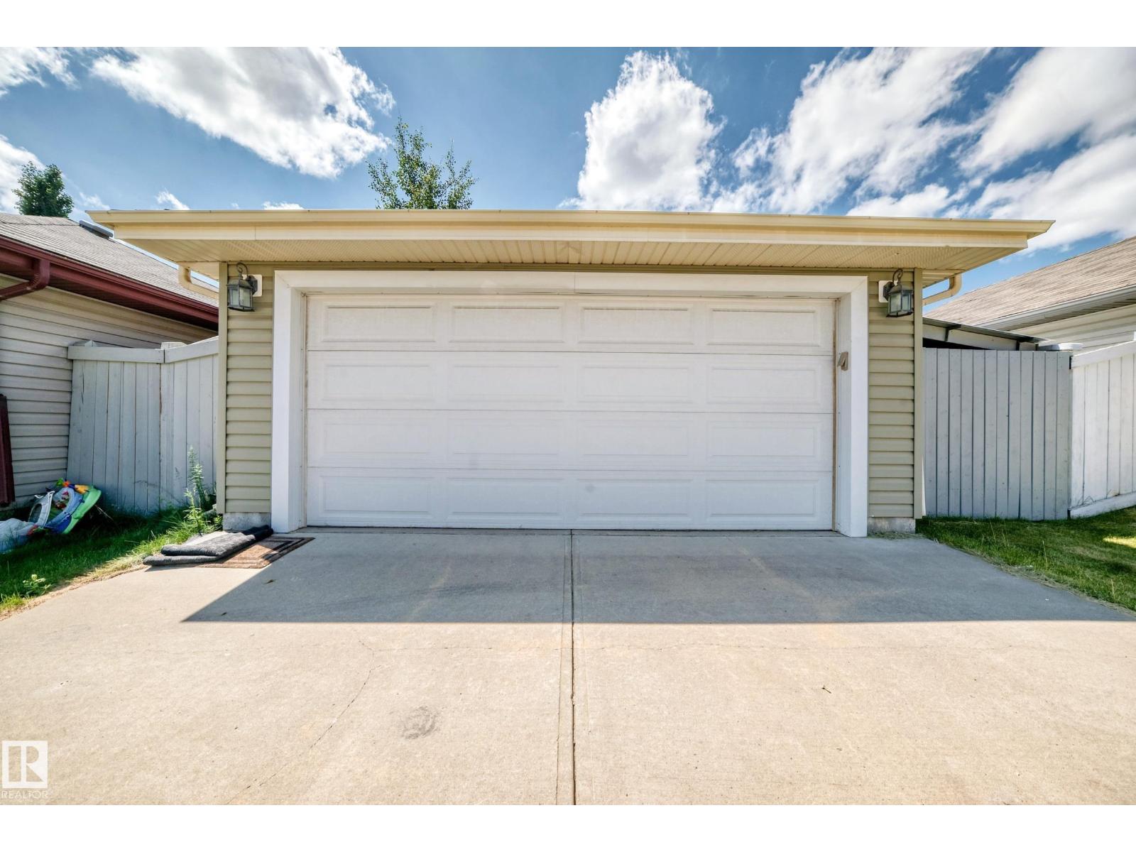 211 59 St Sw Property Photo 55