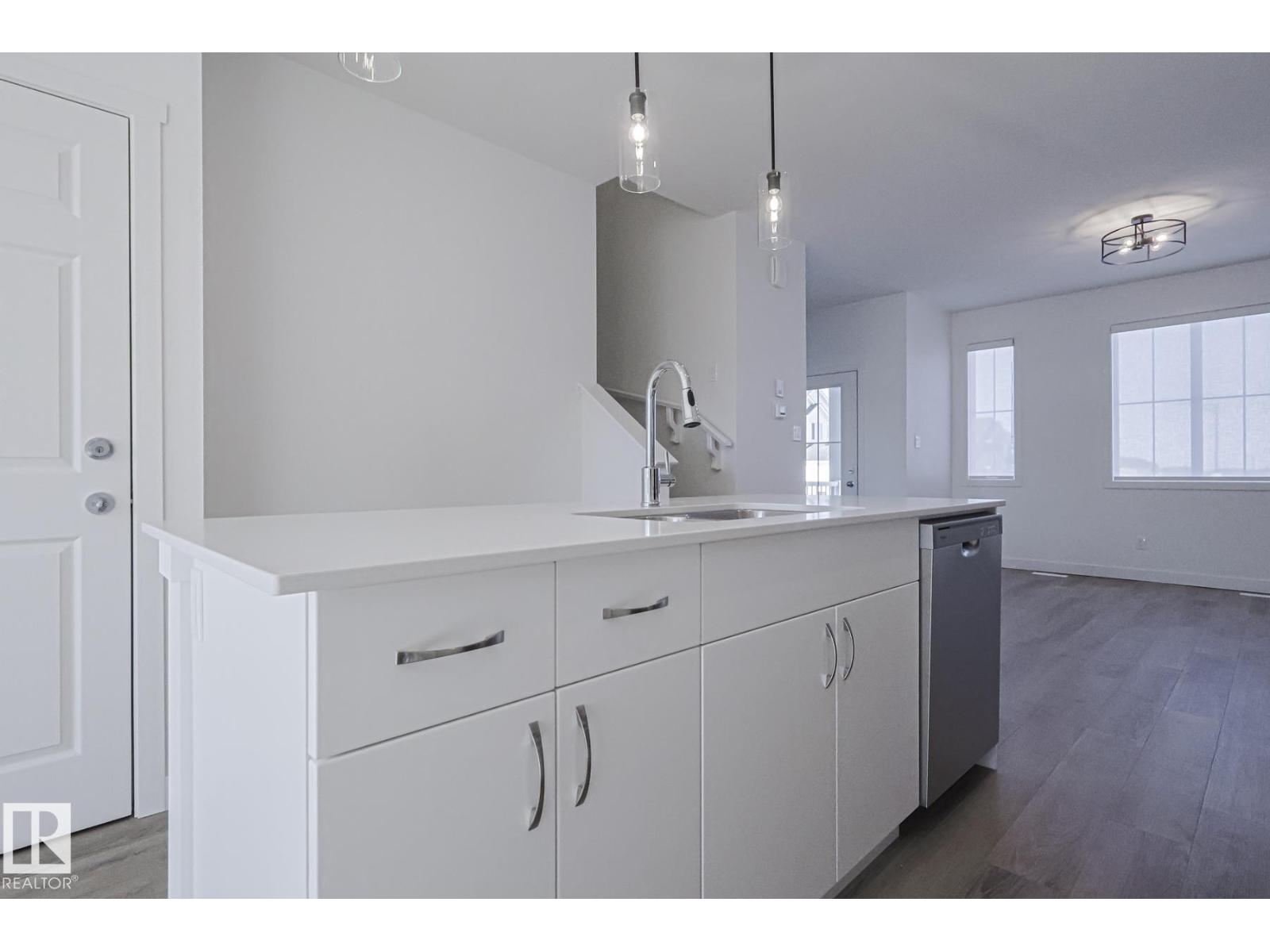 6343 King Wd Sw Property Photo 5