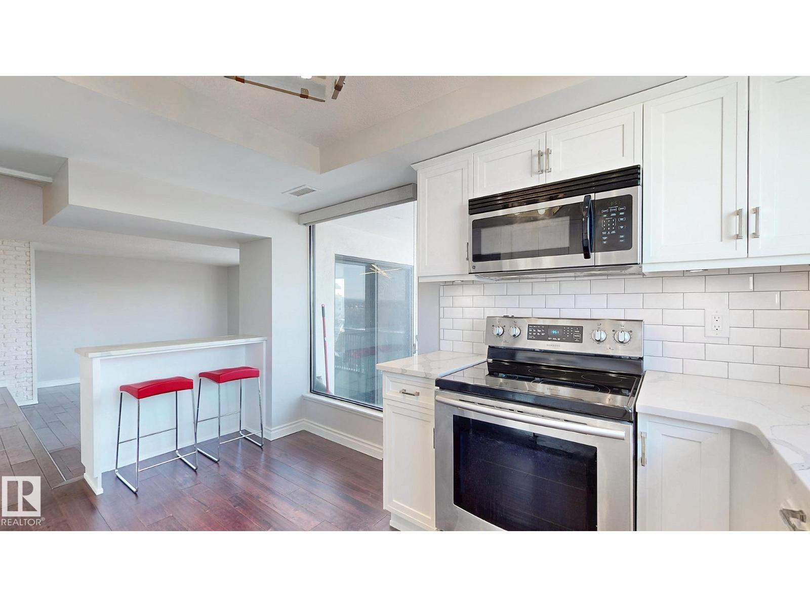 #1504 11503 100 Av Nw Property Photo 24