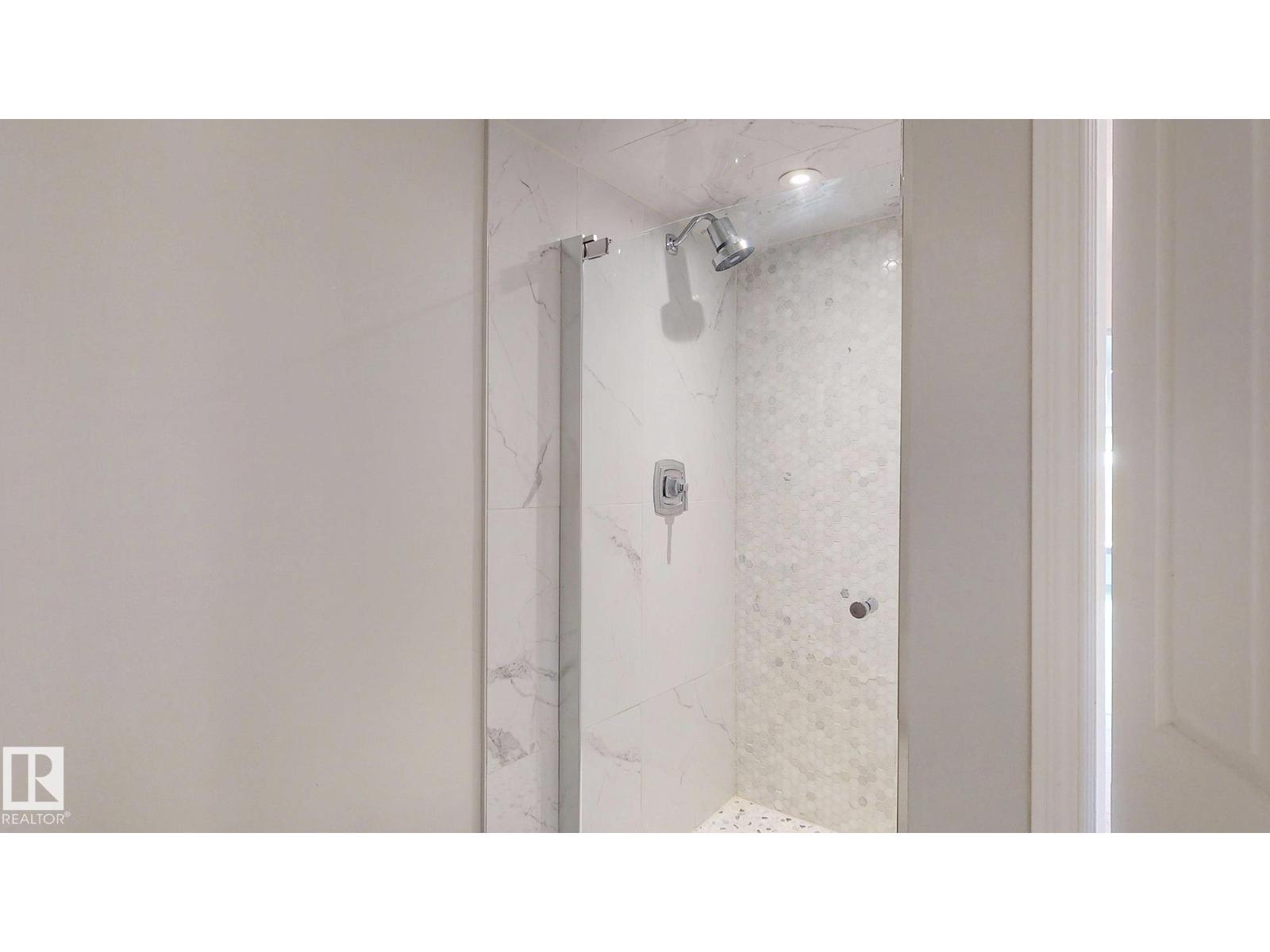 #1504 11503 100 Av Nw Property Photo 39