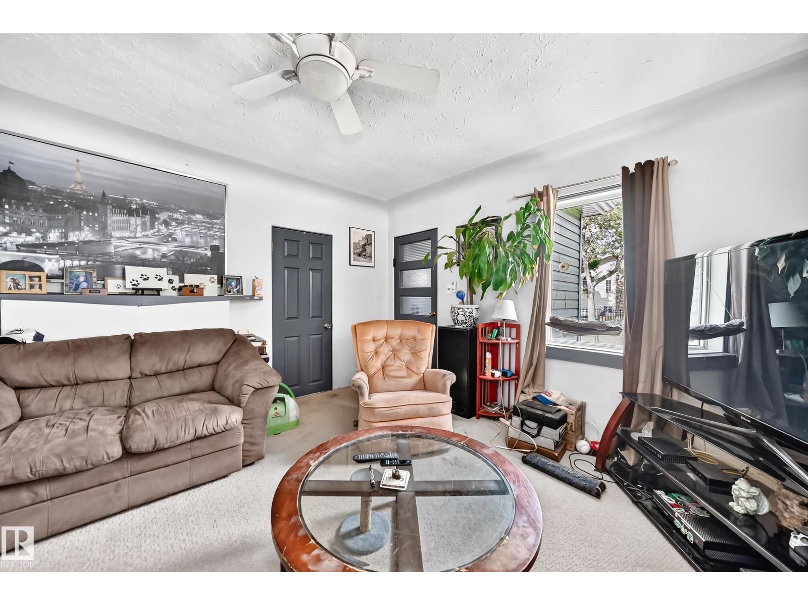 11939 89 St Nw Property Photo 10