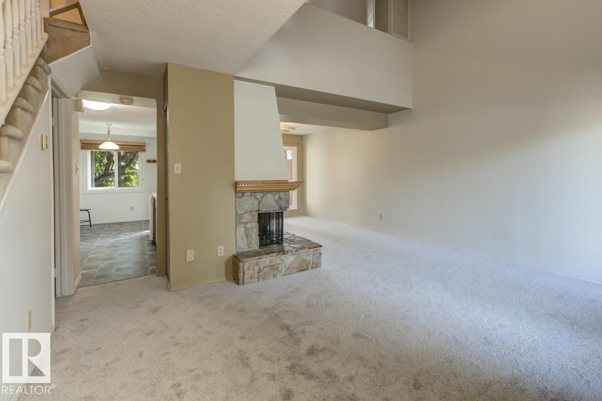 5441 Hill View Cr Nw Property Photo 5