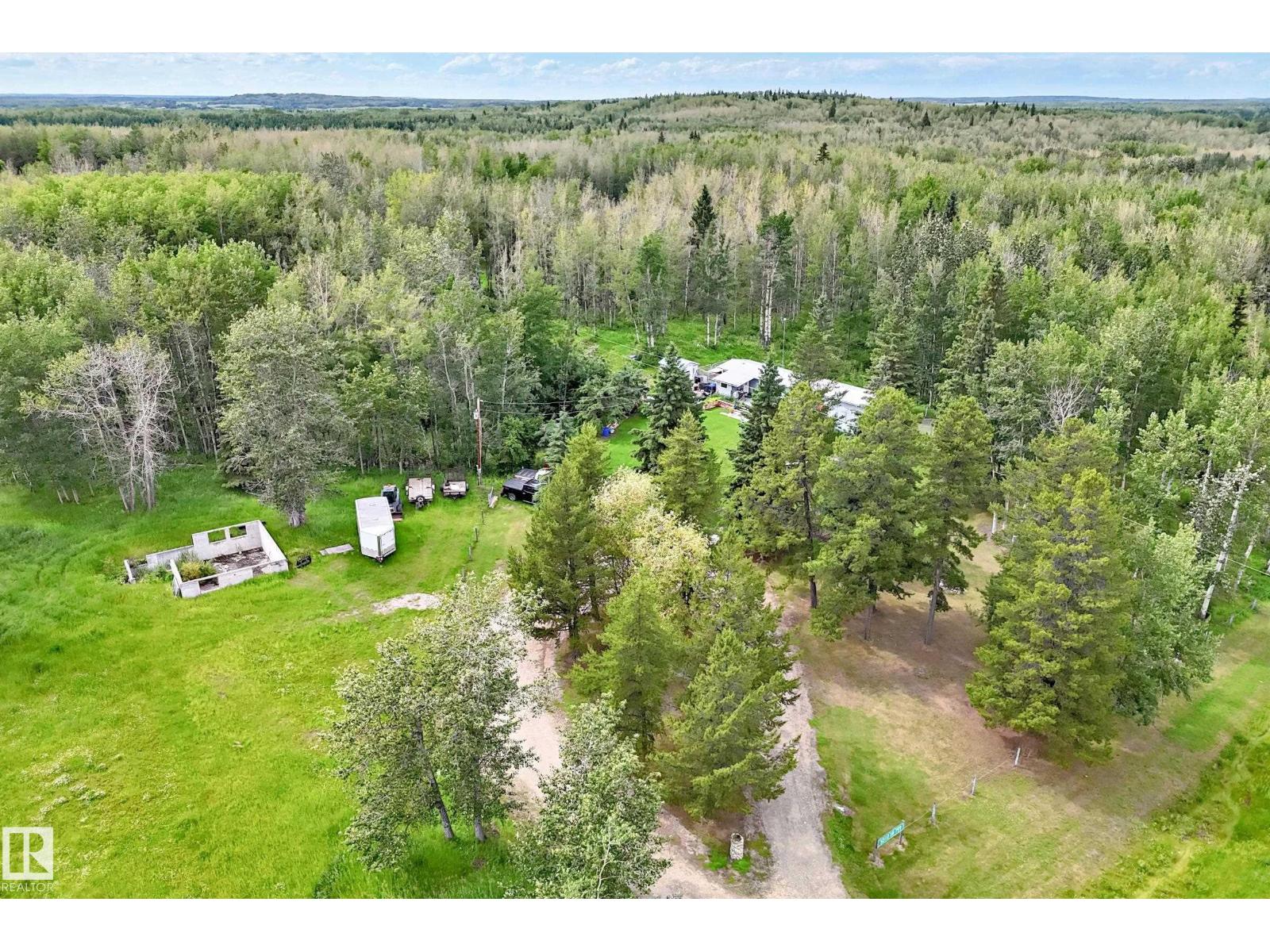 52110 & 52112 Hghway 759 Property Photo 45