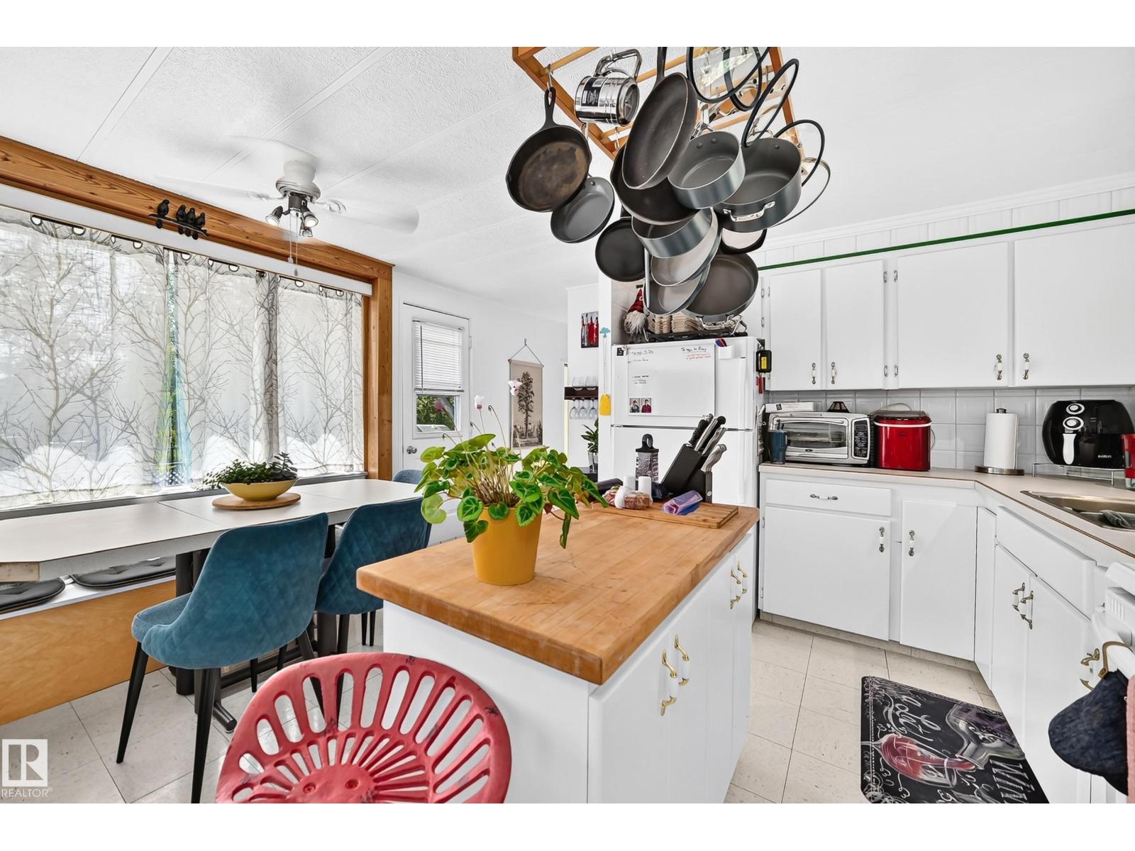 52110 & 52112 Hghway 759 Property Photo 63