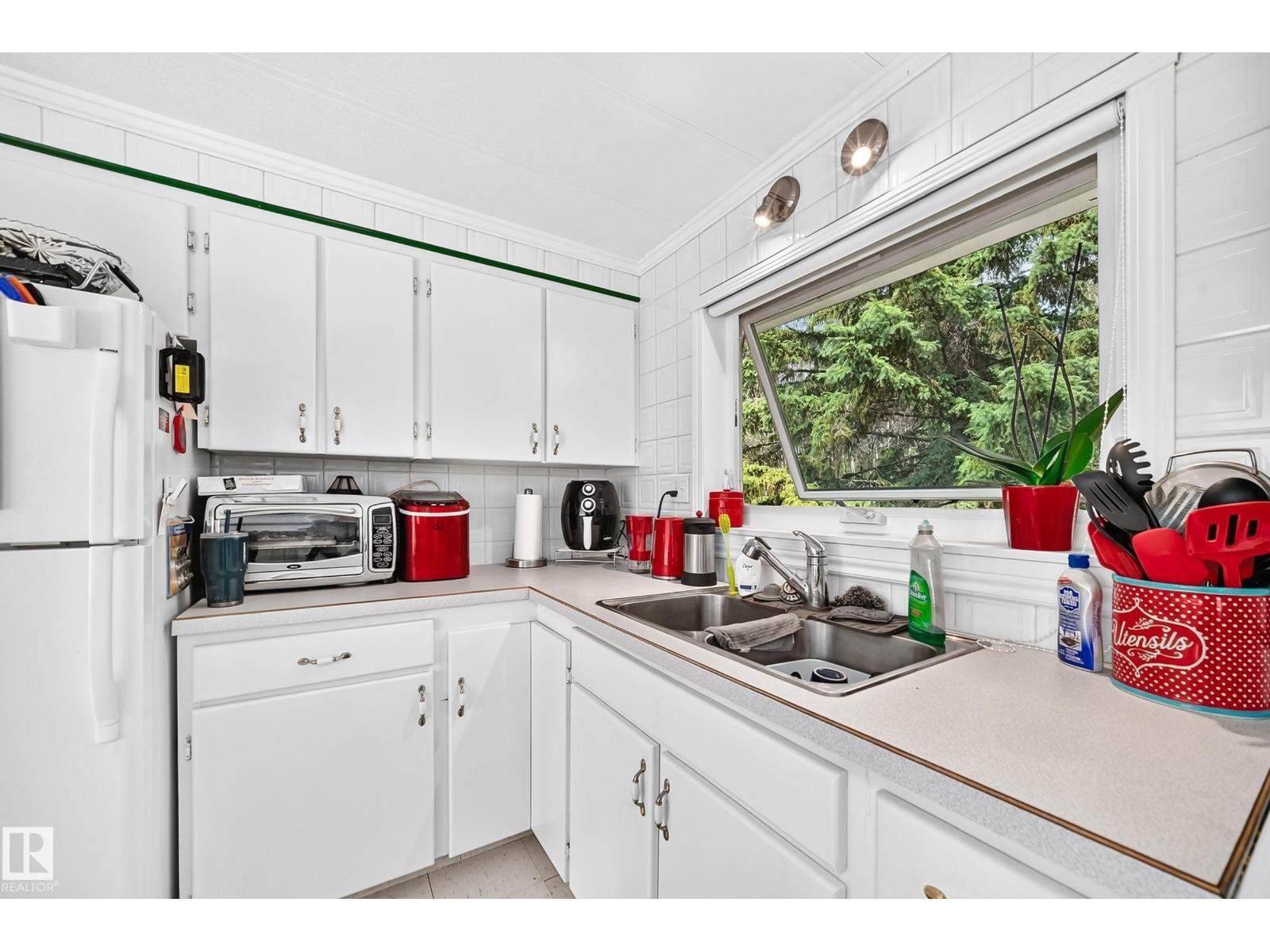 52110 & 52112 Hghway 759 Property Photo 64