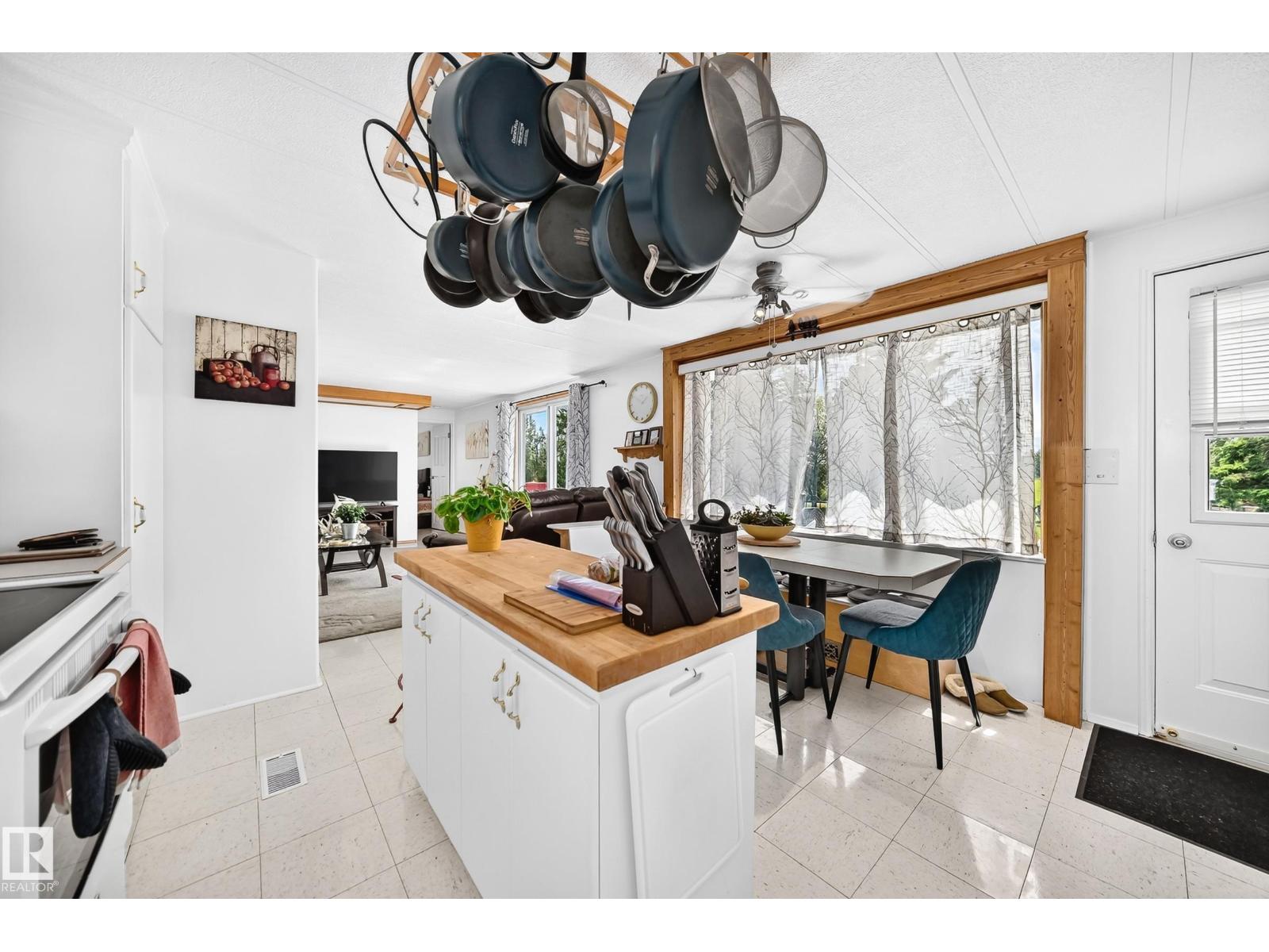 52110 & 52112 Hghway 759 Property Photo 65