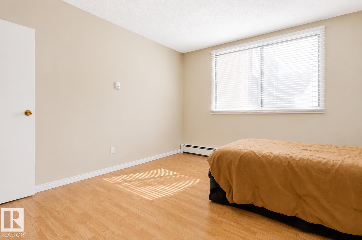 #103 11007 83 Av Nw Property Photo 16