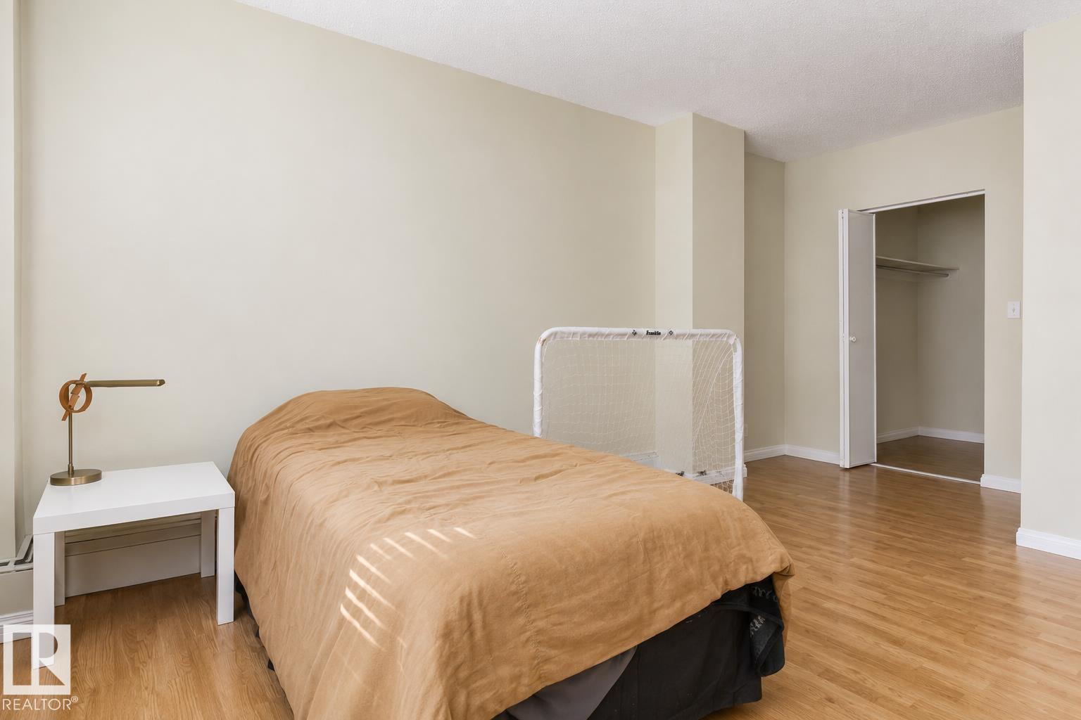 #103 11007 83 Av Nw Property Photo 18
