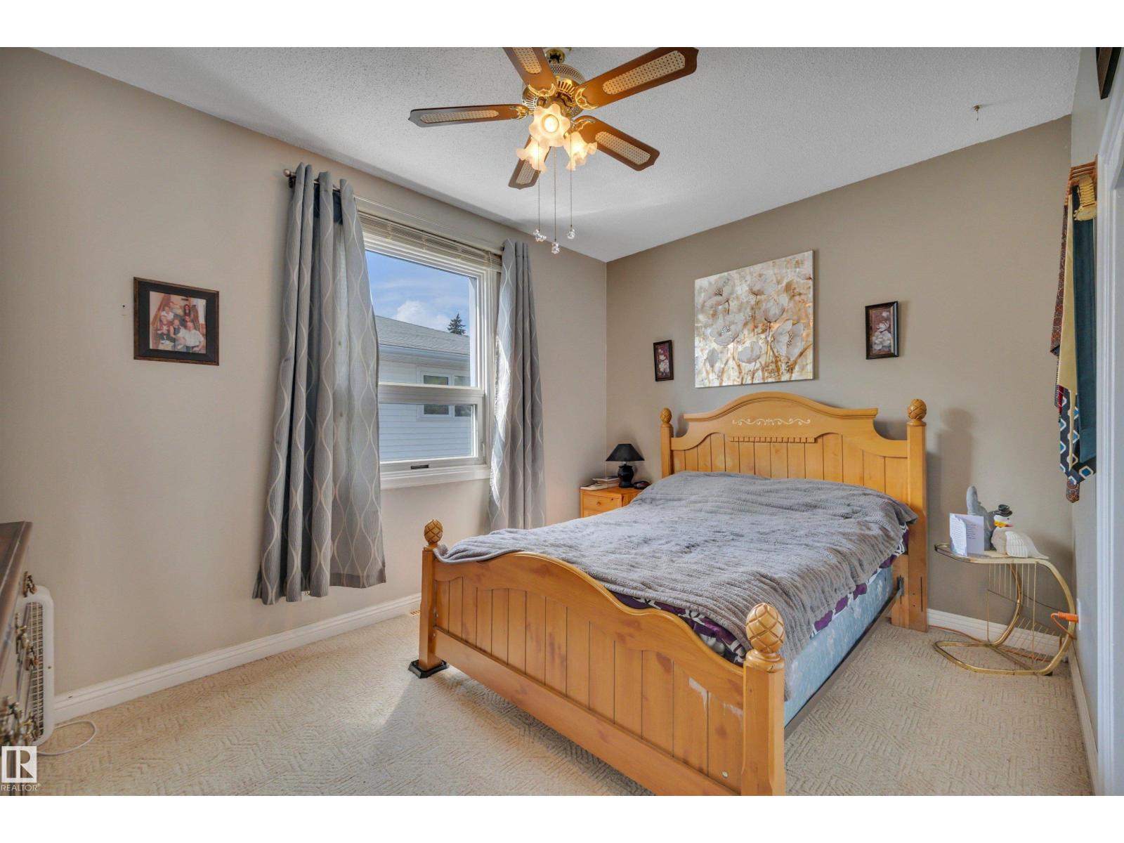 5114 47 Av Property Photo 15