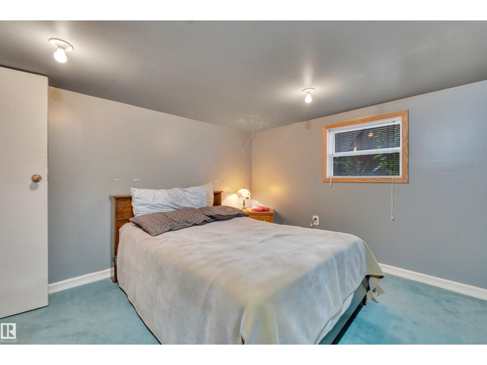 5114 47 Av Property Photo 27