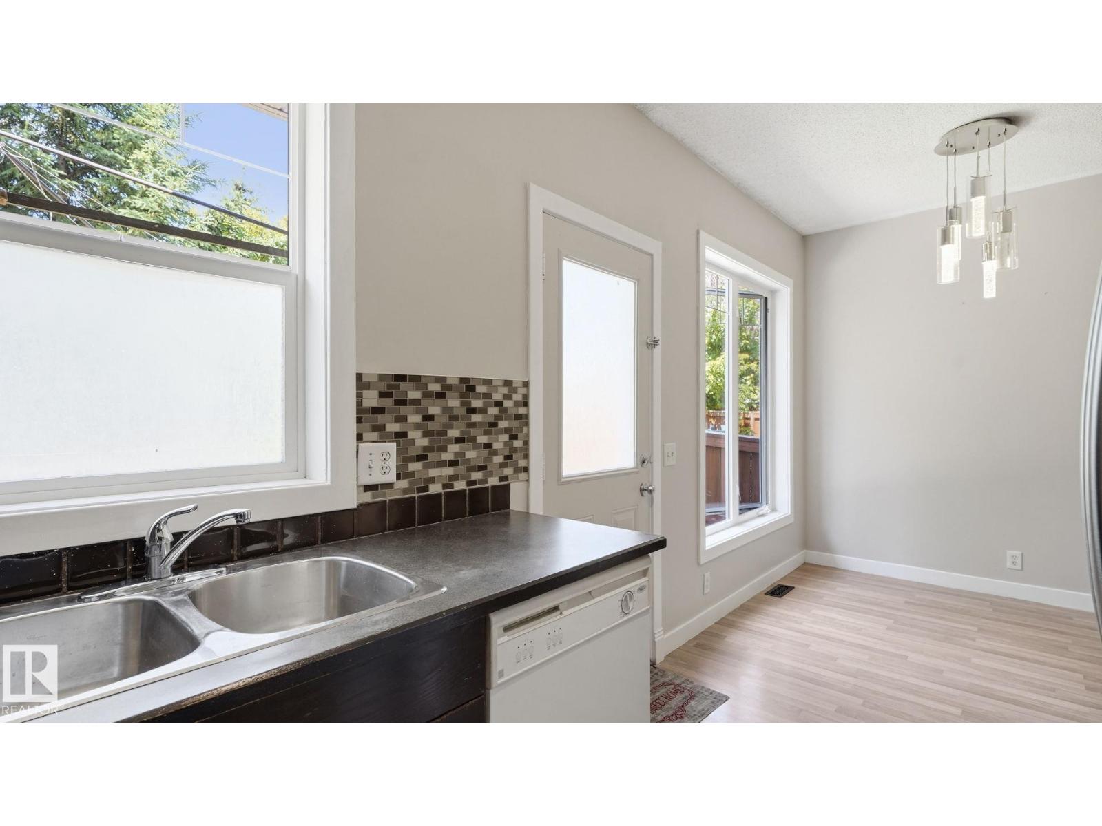 #24 6410 134 Av Nw Property Photo 17