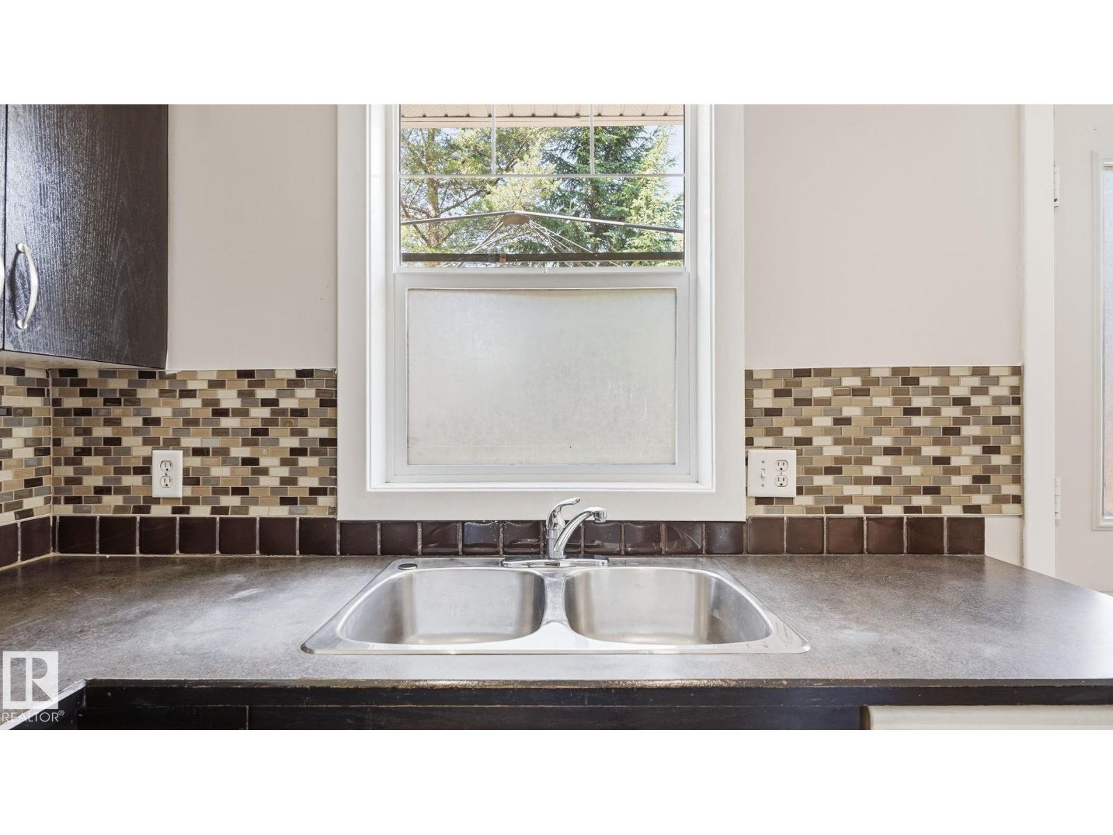 #24 6410 134 Av Nw Property Photo 18