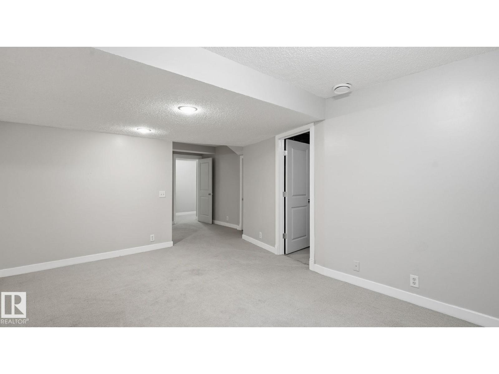 #24 6410 134 Av Nw Property Photo 28