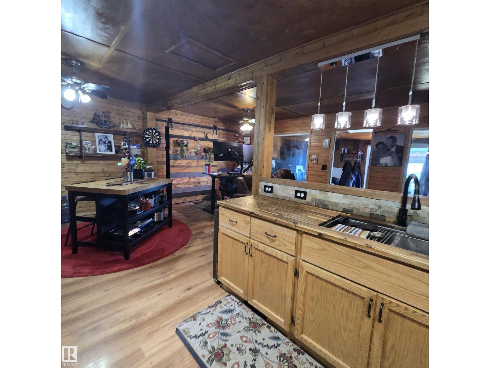 #254 57114 Range Road 25 Property Photo 7