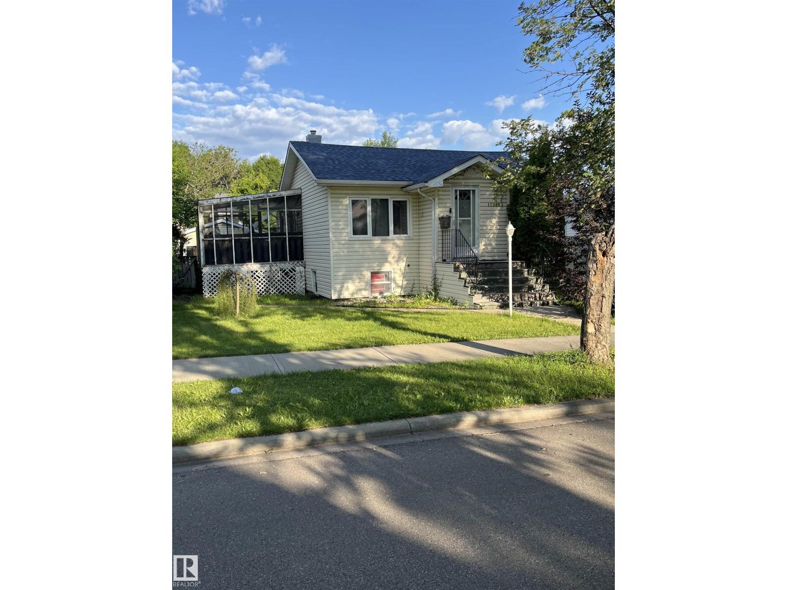 11938 70 Nw Property Photo 2