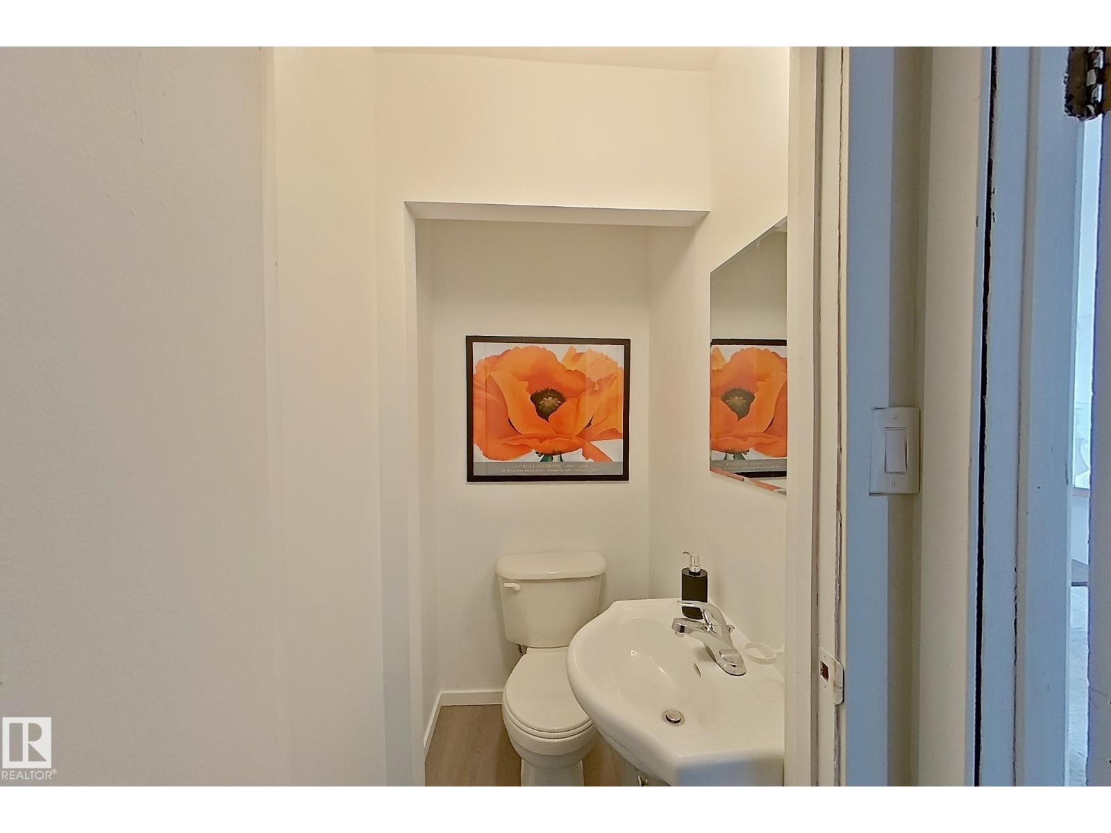 209 Dickinsfield Co Nw Property Photo 17