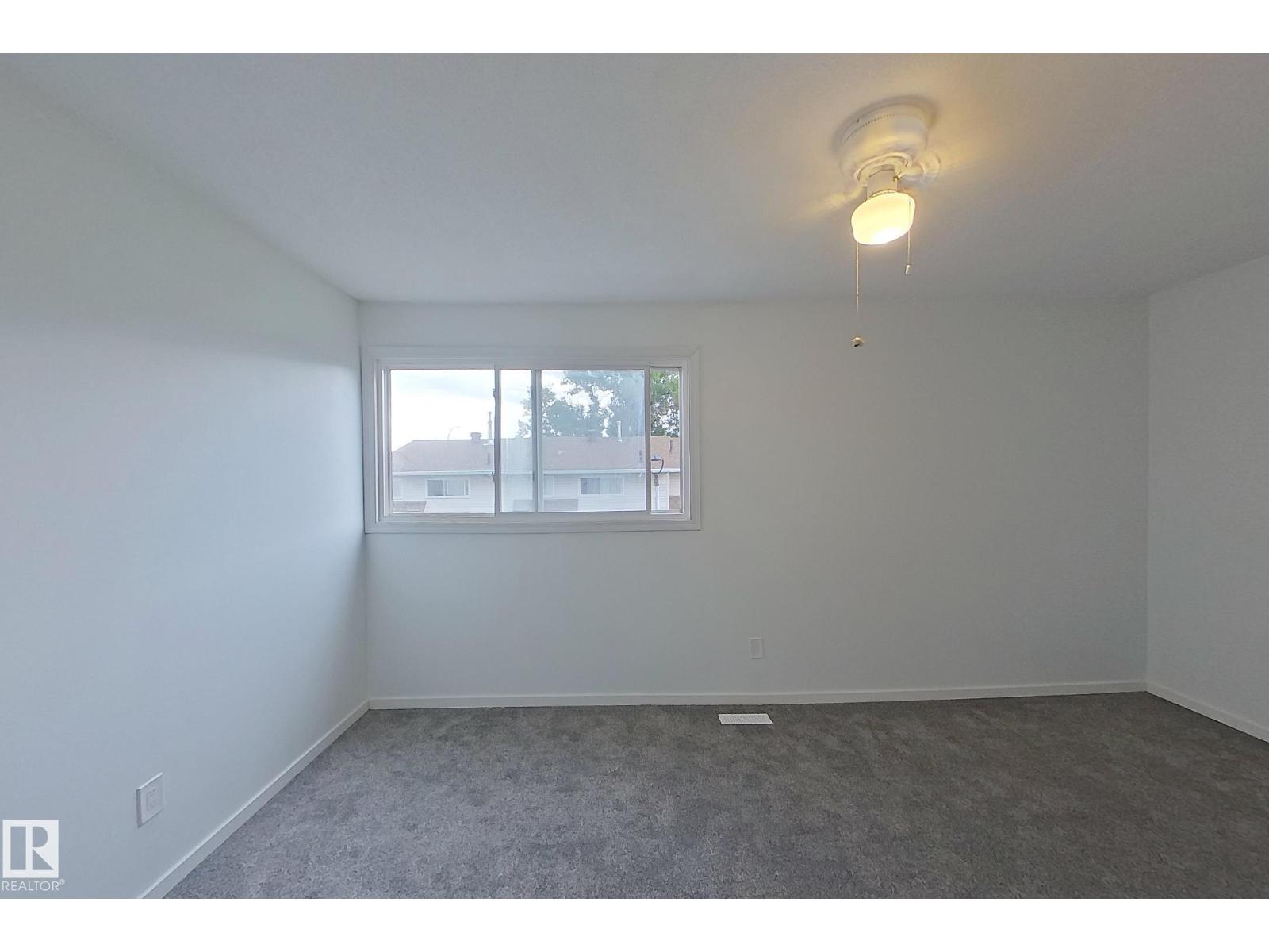 209 Dickinsfield Co Nw Property Photo 18
