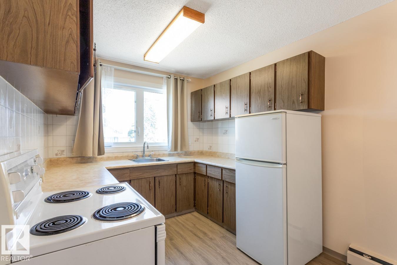 #302 11045 132 St Nw Property Photo 11