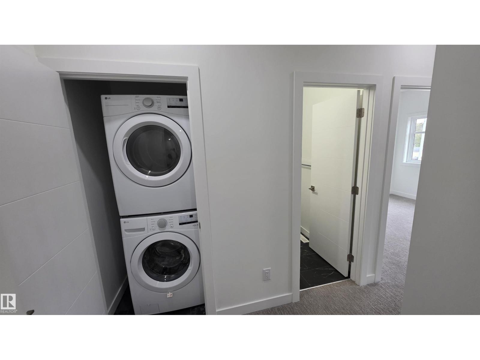 6710 109 St Nw Property Photo 10