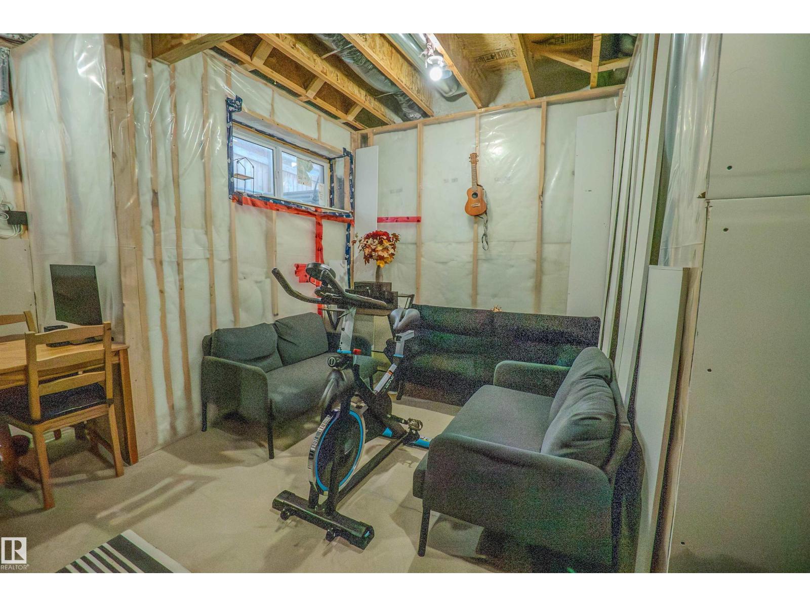 1766 Dumont Cr Sw Sw Property Photo 32