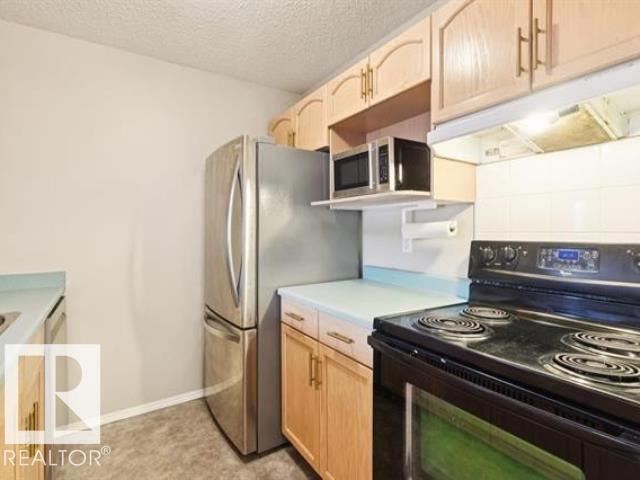 #267 10520 120 St Nw Property Photo 8