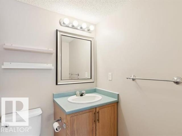 #267 10520 120 St Nw Property Photo 13