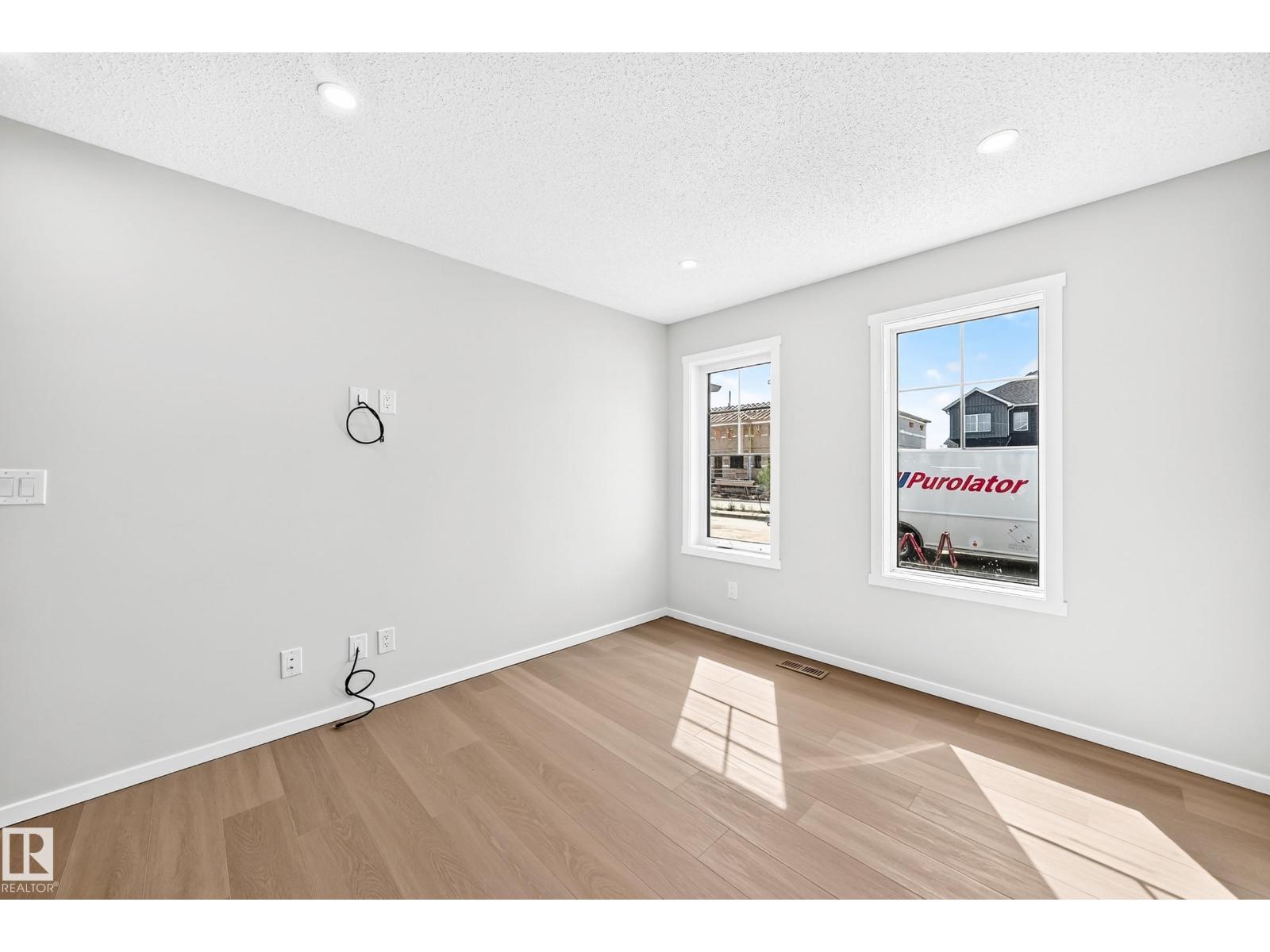 1081 Hearthstone Bv Property Photo 14