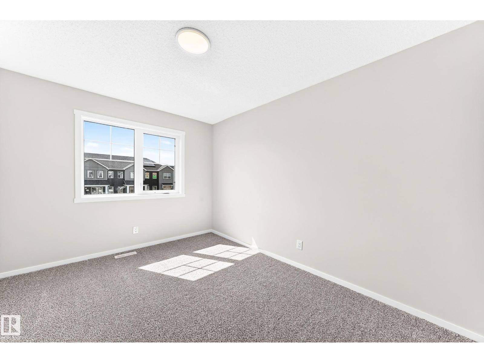 1081 Hearthstone Bv Property Photo 36