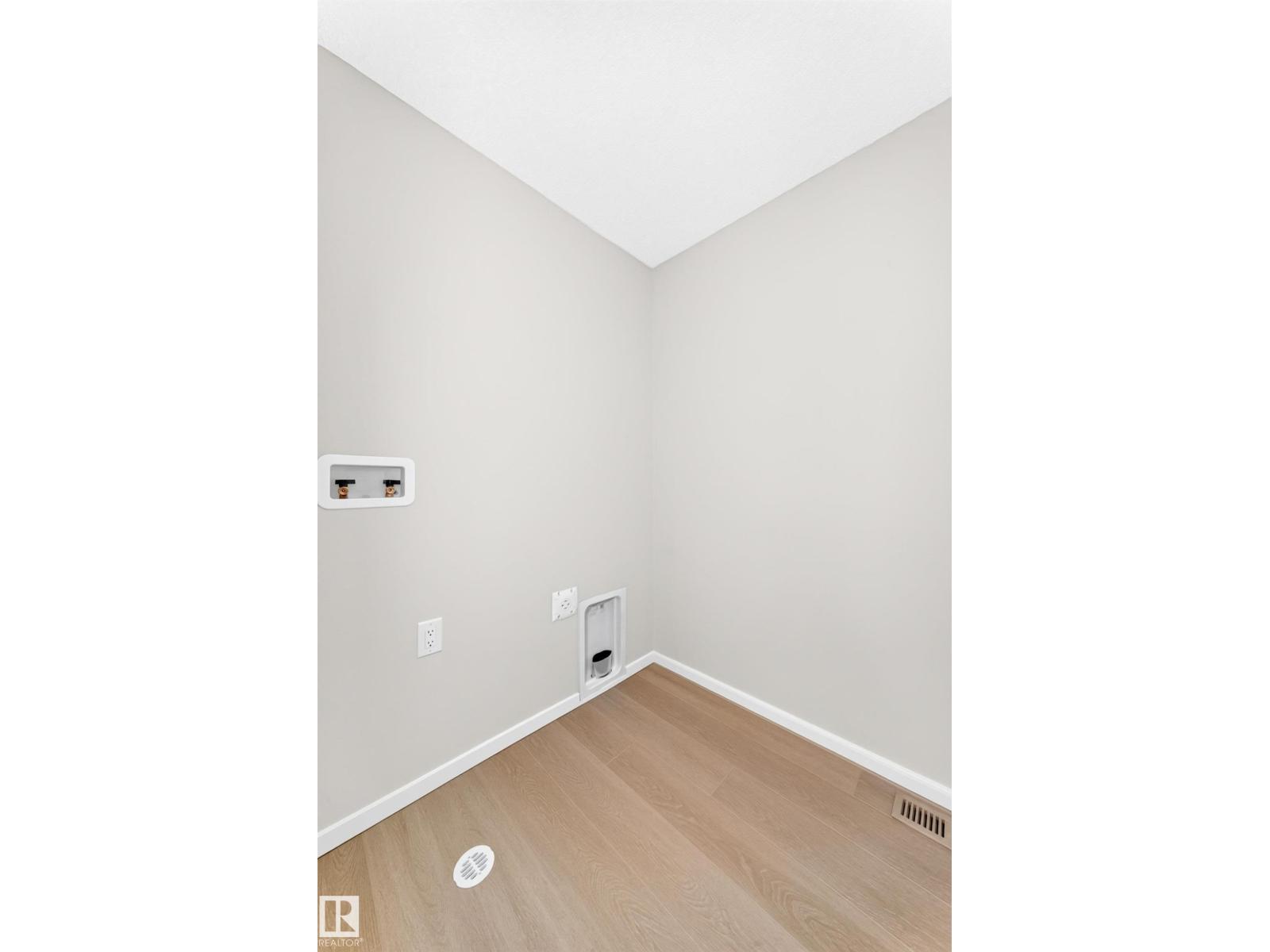 1081 Hearthstone Bv Property Photo 41