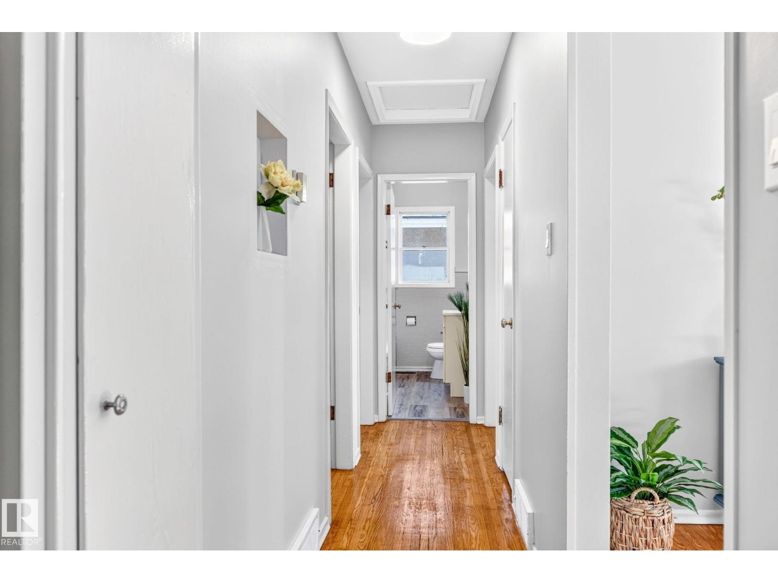 16152 110b Av Nw Nw Property Photo 16