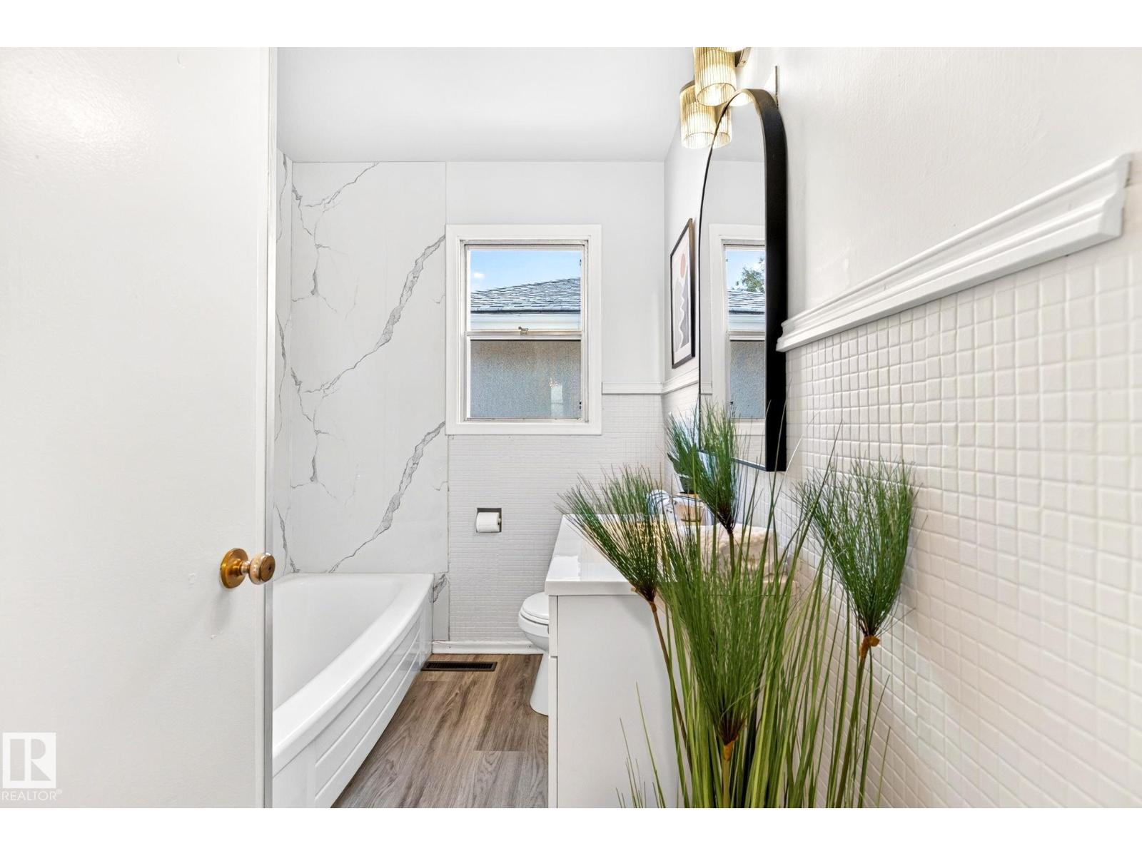 16152 110b Av Nw Nw Property Photo 17